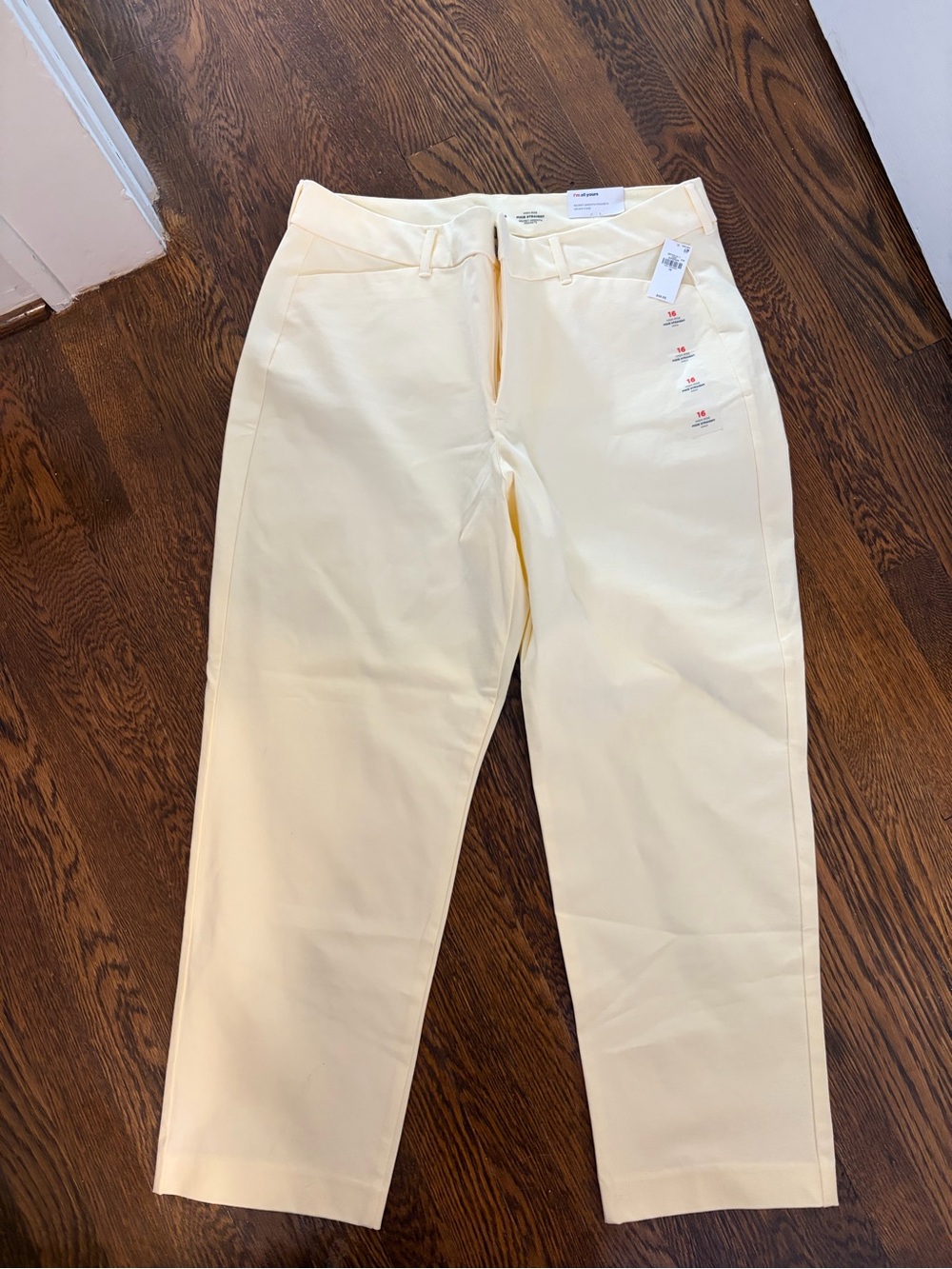 Women's Butter Yellow Straight-Leg pant